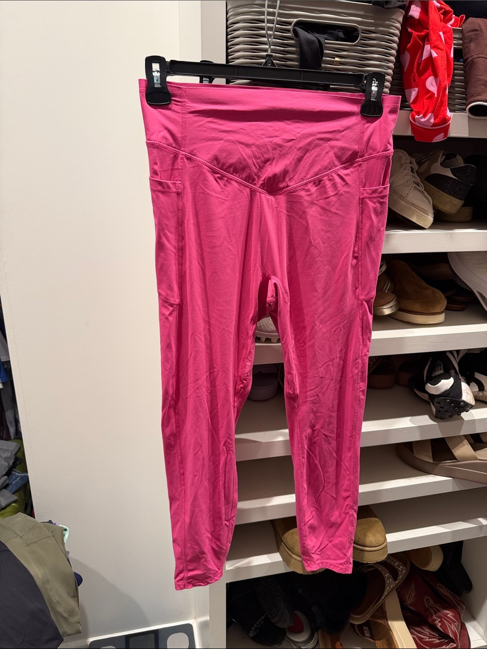 HALARA Pink High-Waist Leggings with Side Pockets 7/8 Length